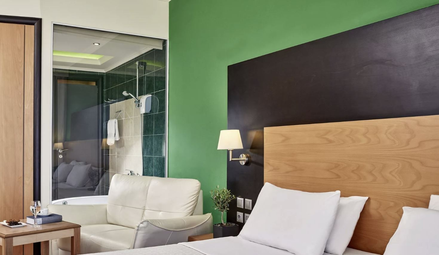 rooms-bungalow-singleuse-garden-view-balcony-or-terrace
