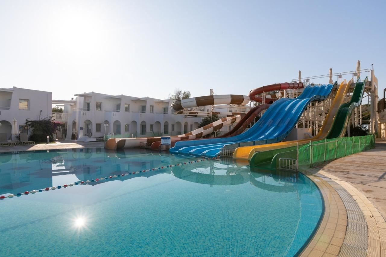 water-park-water-park