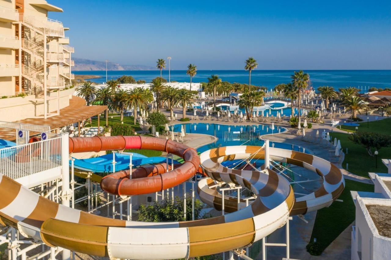 water-park-water-park