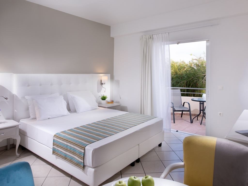 rooms-standard-room-garden-view