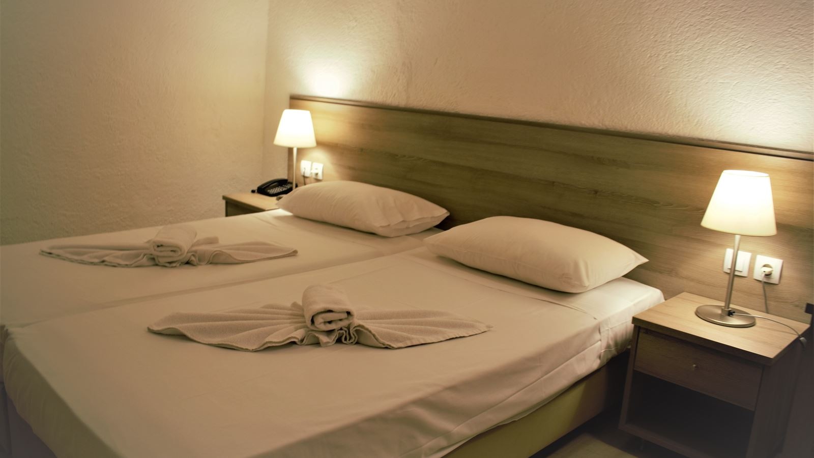 rooms-double-room