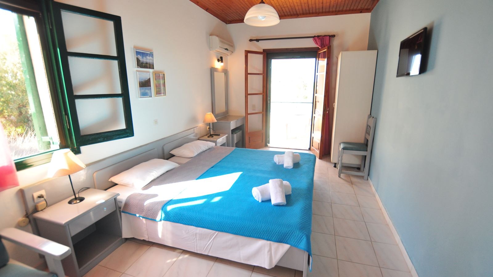 rooms-studio-for-2-persons