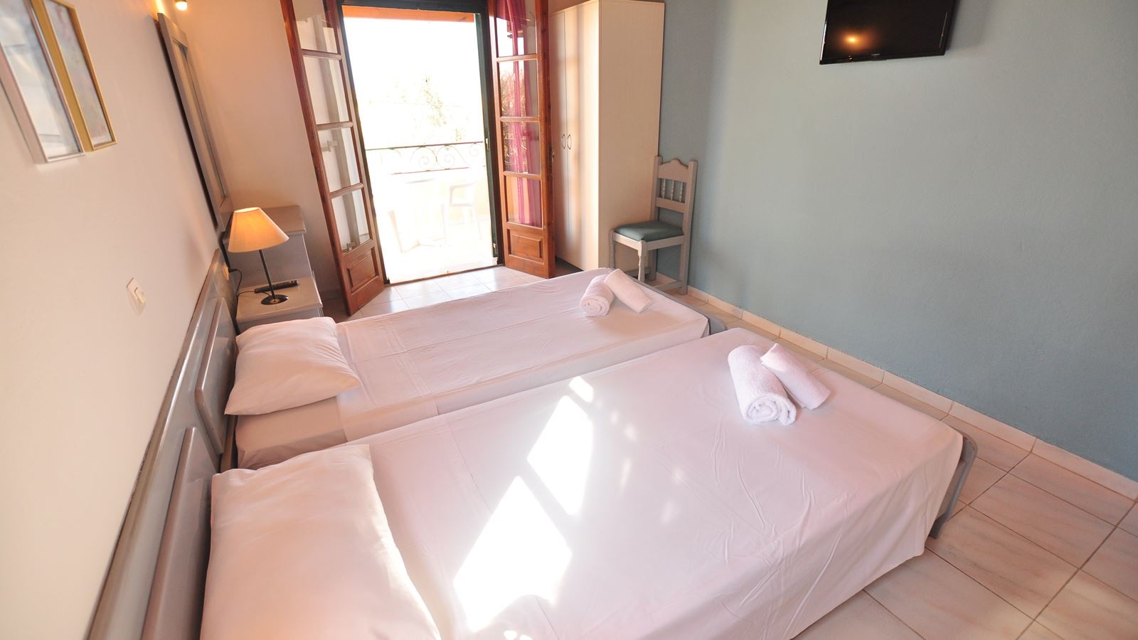 rooms-studio-for-2-persons