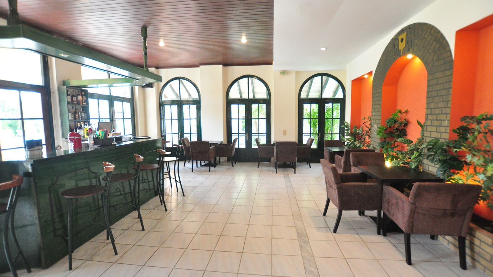 bars-the-garden