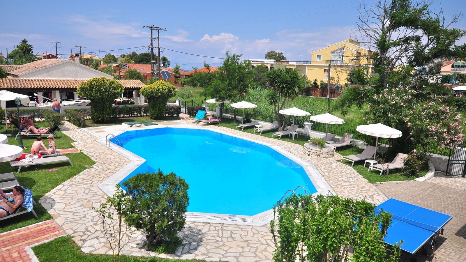 pools-outdoor-pool