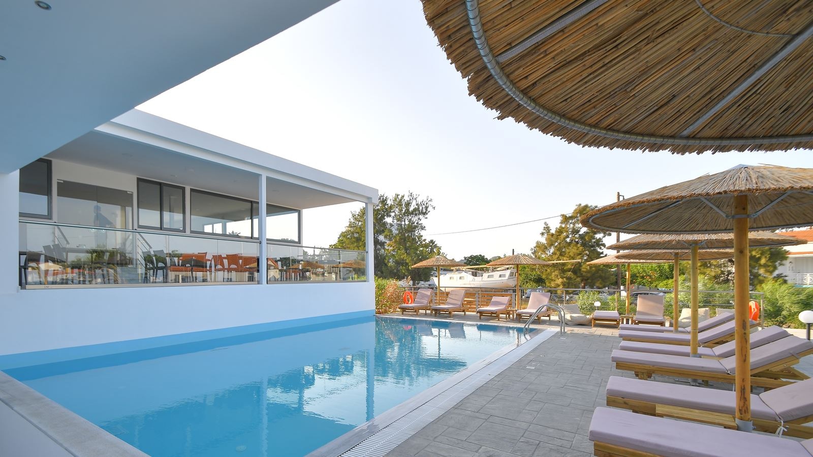 pools-outdoor-pool
