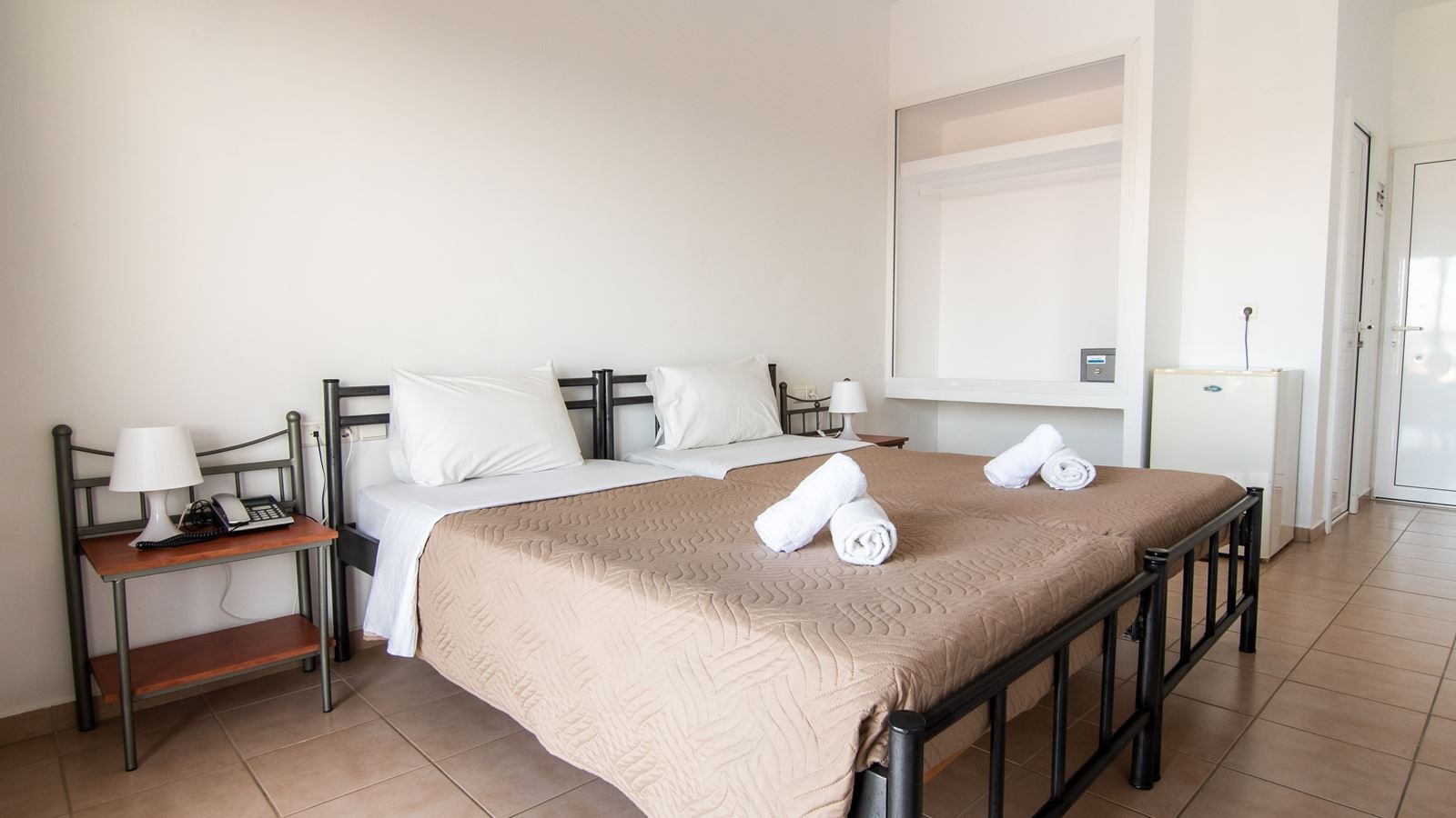 rooms-double-room