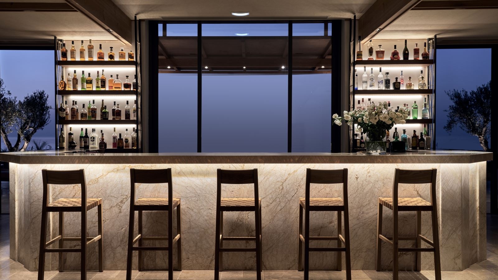 bars-night-bar
