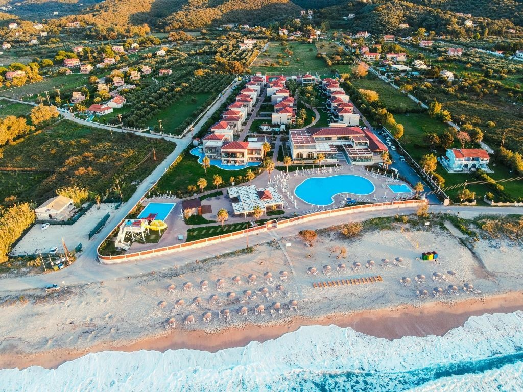 beach-main-building