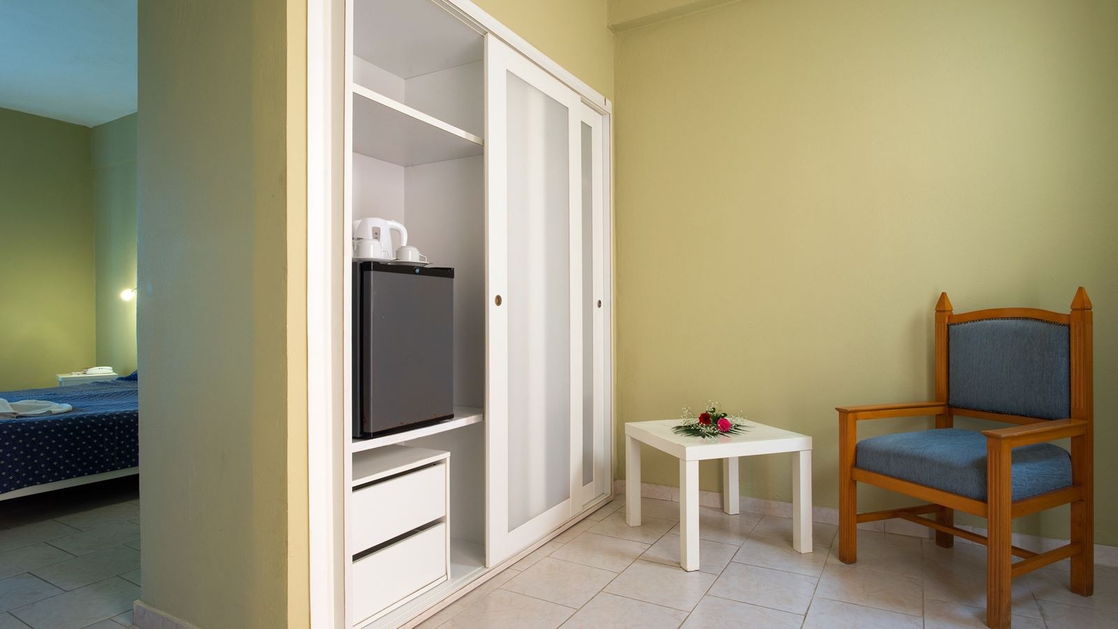 rooms-family-room