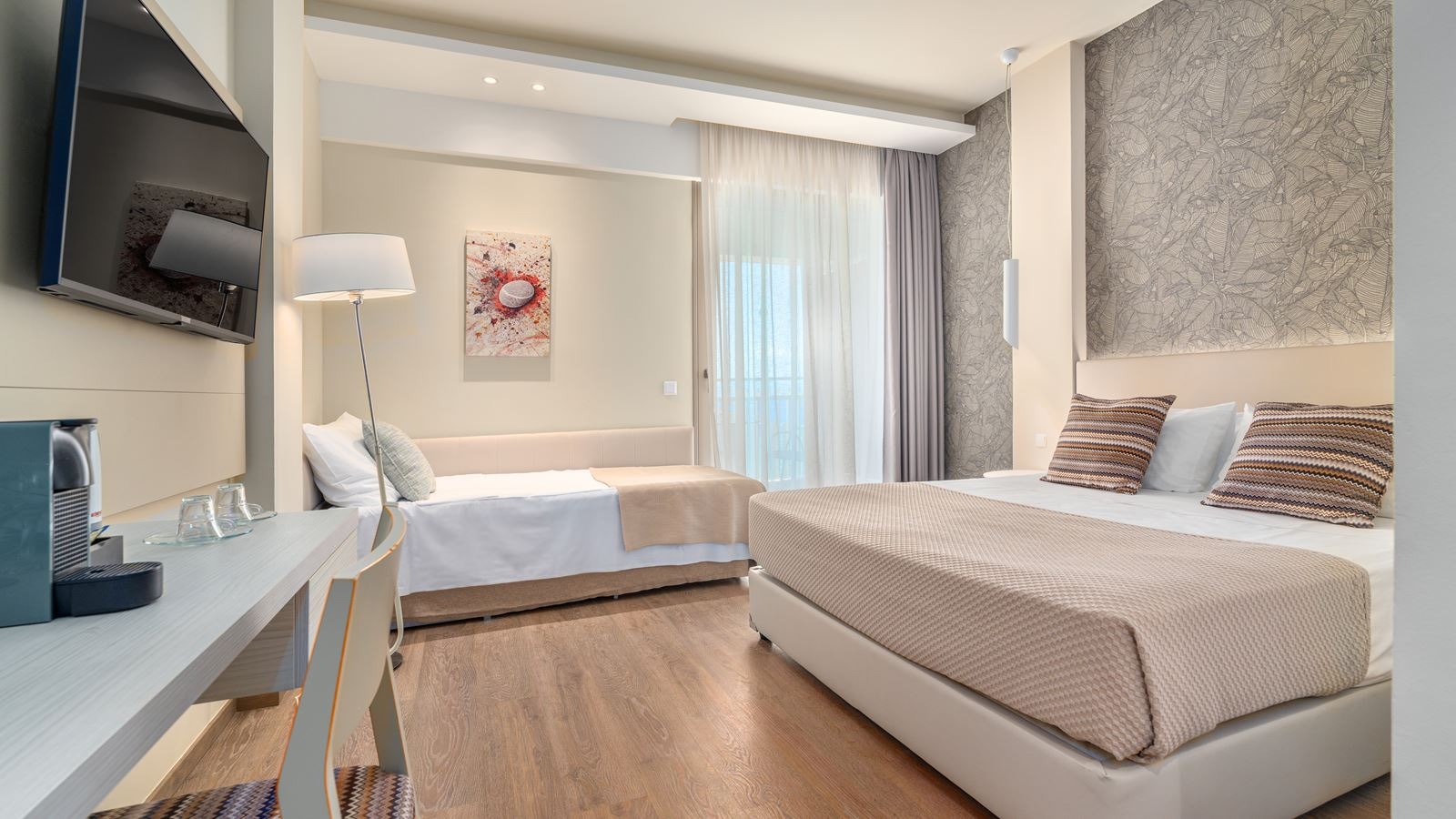 rooms-premium-deluxe-double-sea-front