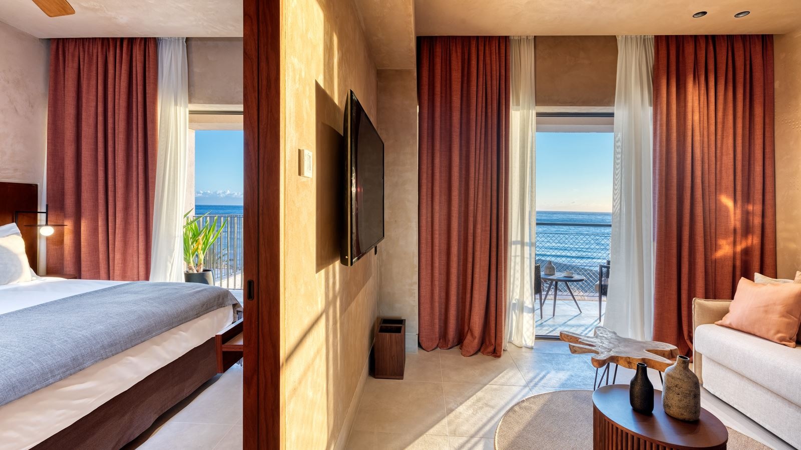rooms-sapphire-family-2-bedroom-suite