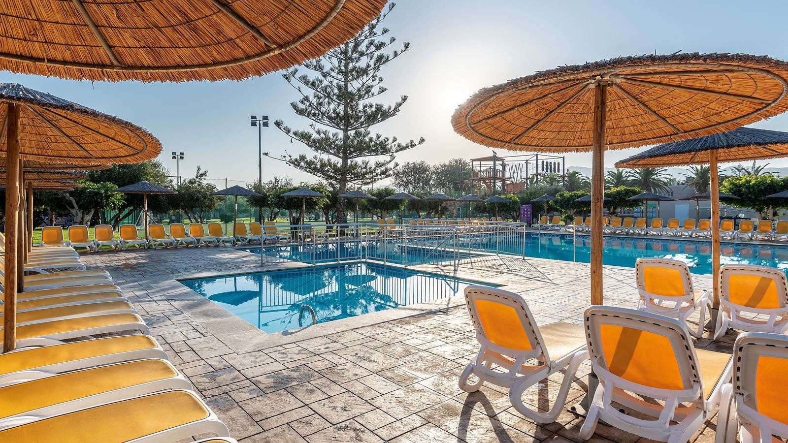 pools-outdoor-pool
