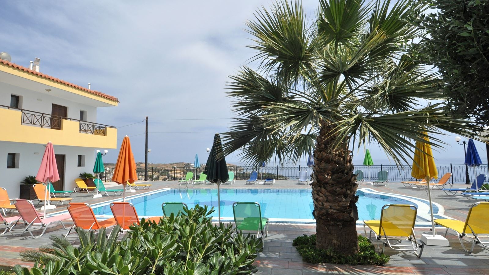 pools-outdoor-pool