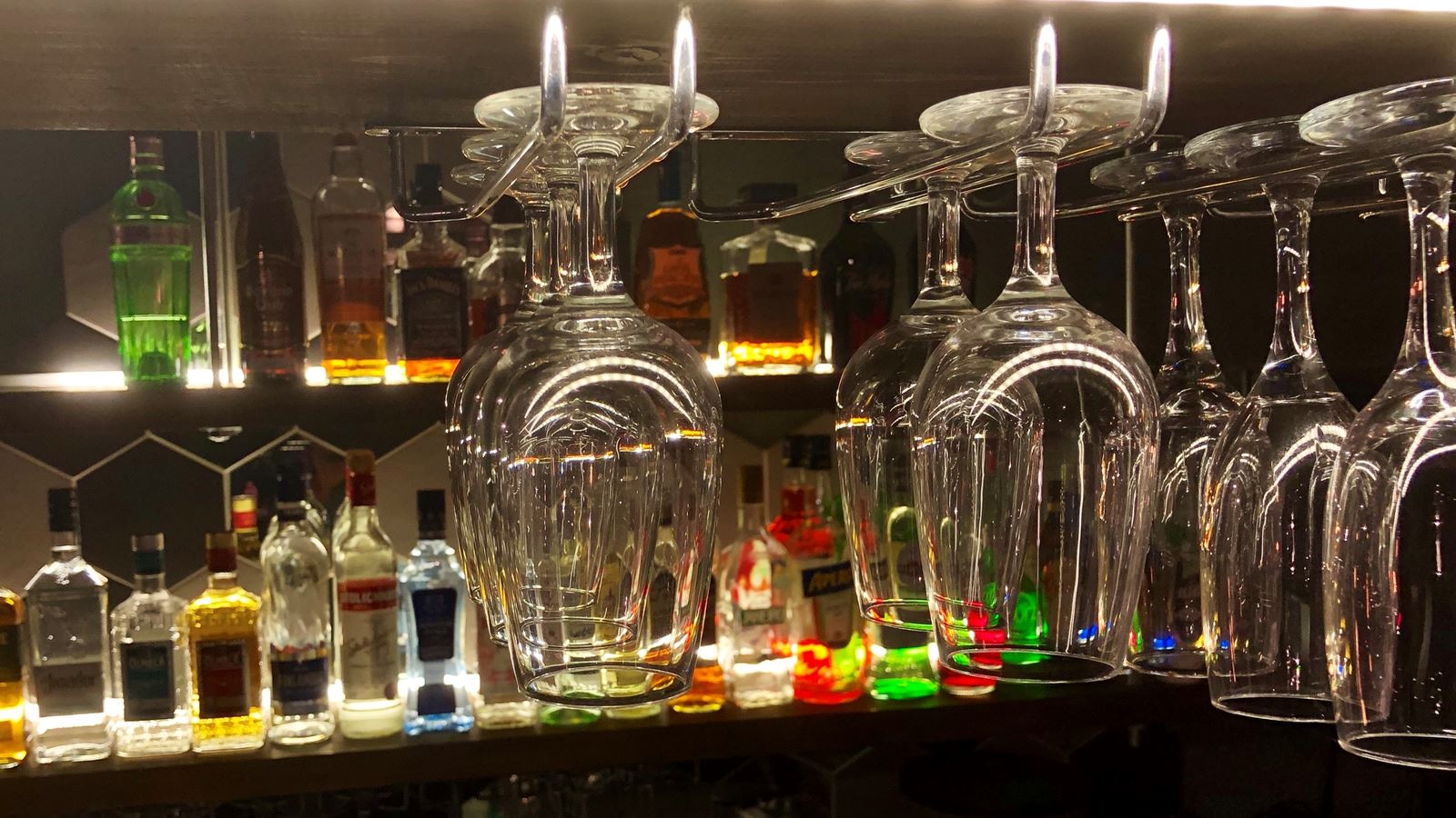 bars-main-bar