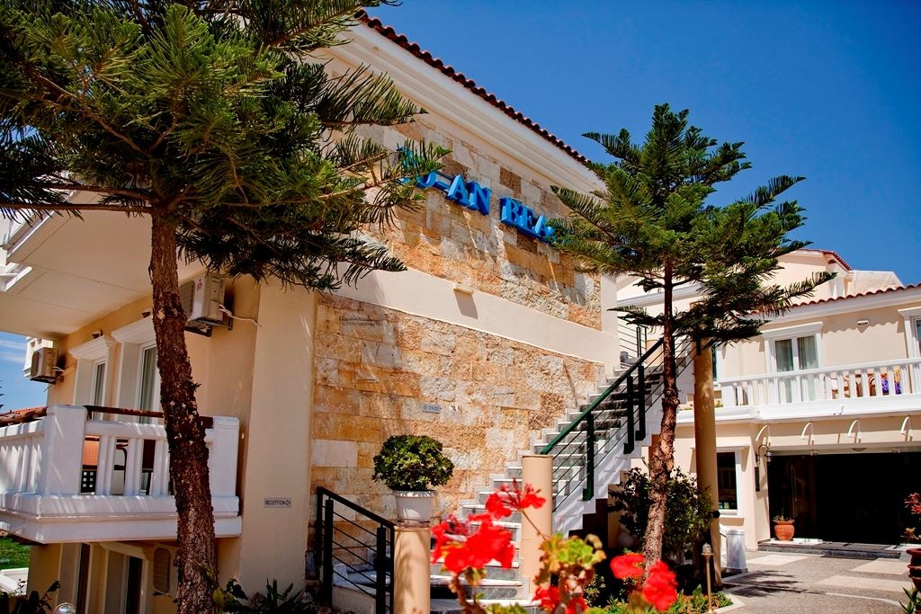 general-main-building