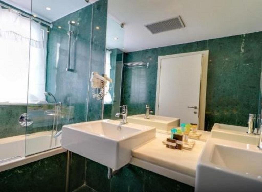 rooms-suite