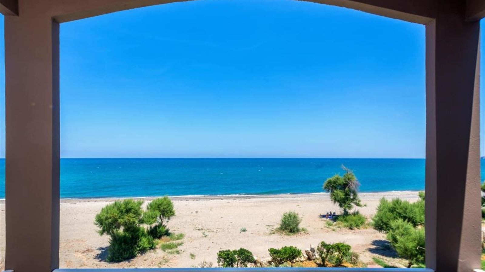 rooms-apartment-side-sea-view-4-pax