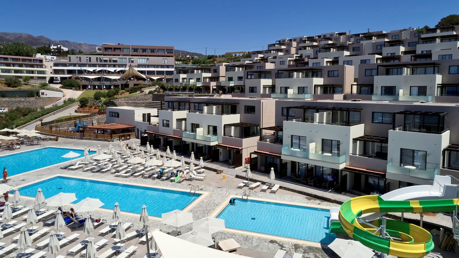pools-outdoor-pool