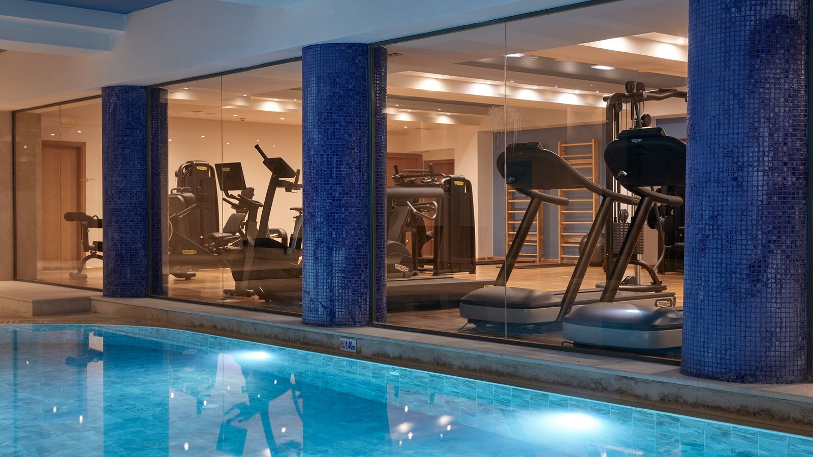 pools-indoor-pool