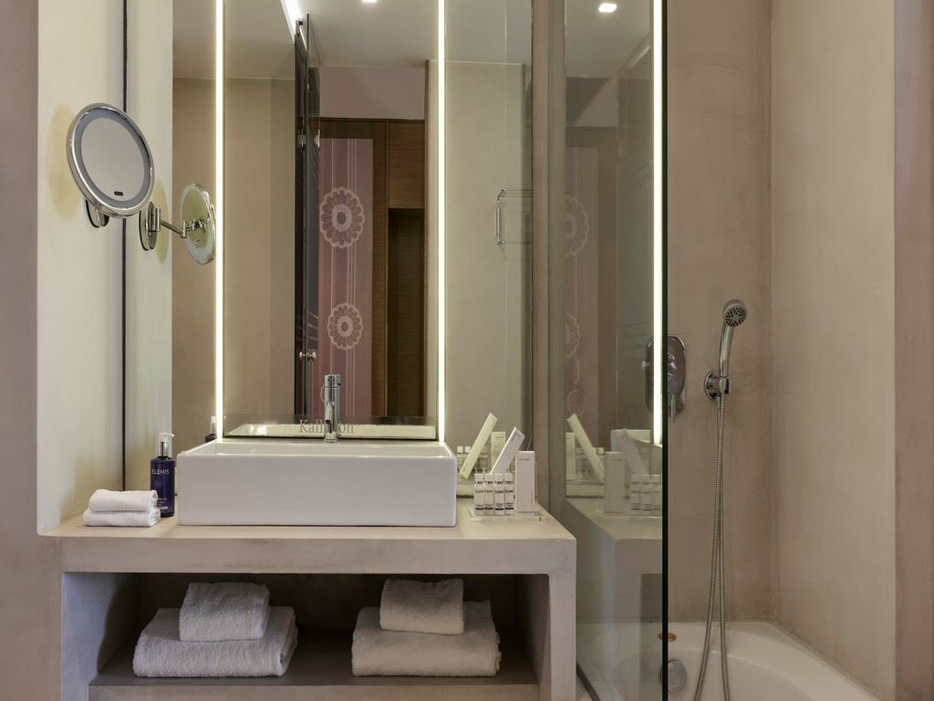 rooms-superior-lagoon-view