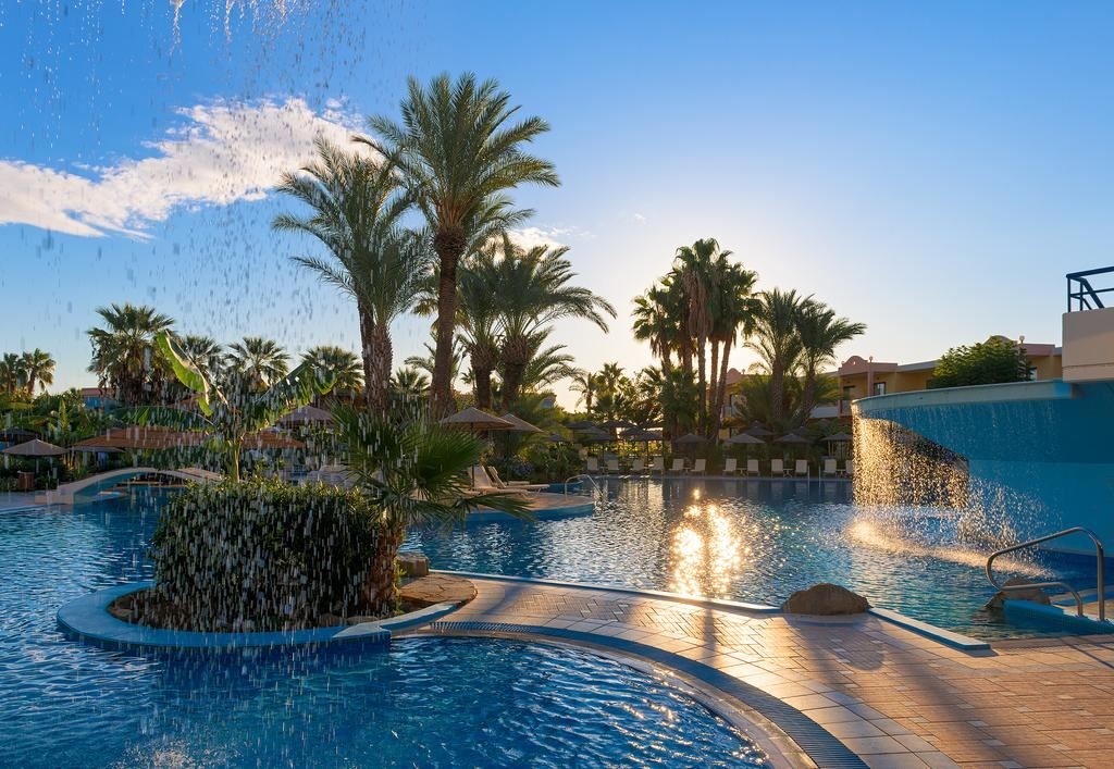 pools-outdoor--indoor-pool