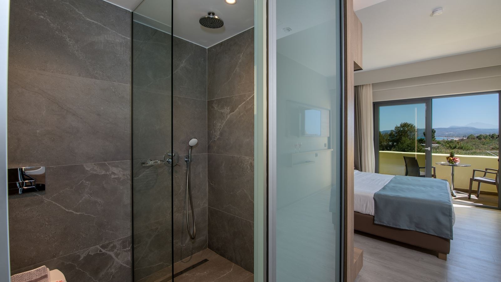 rooms-double-garden-view