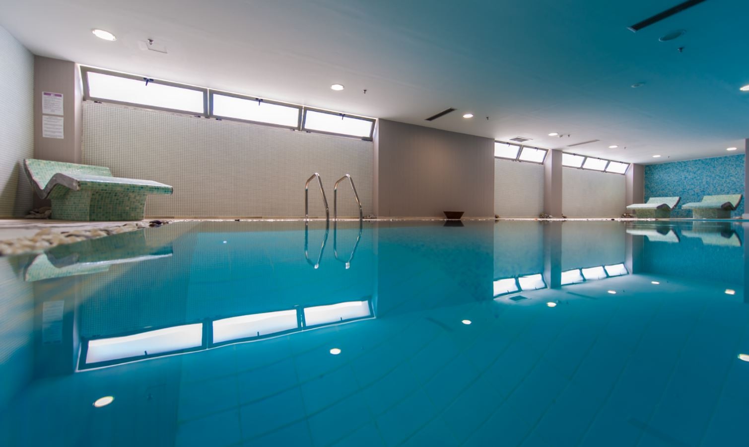 pools-indoor-pool