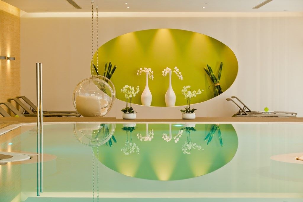 pools-indoor-pool