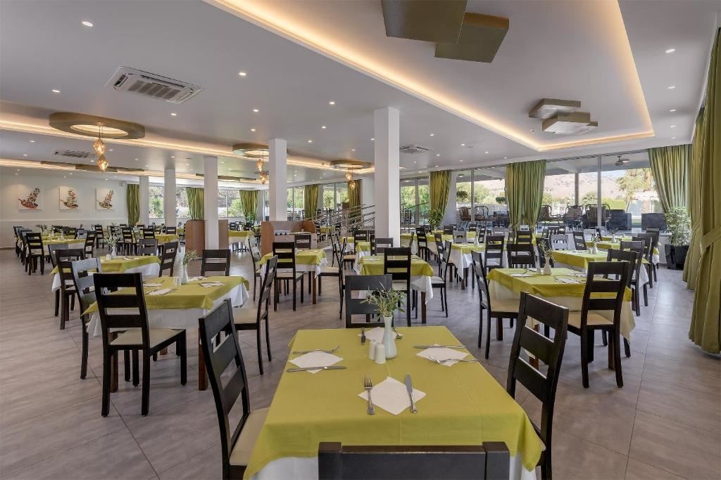restaurants-main-restaurant