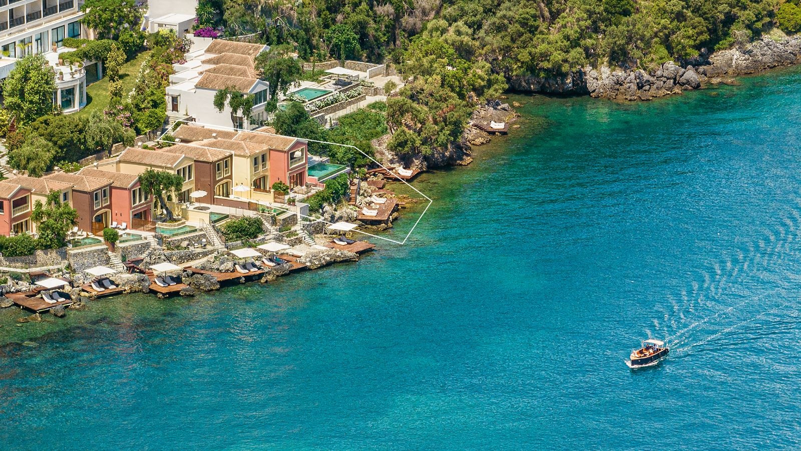 rooms-palazzo-odyssia-private-pool-on-the-rocs-4-bedroom