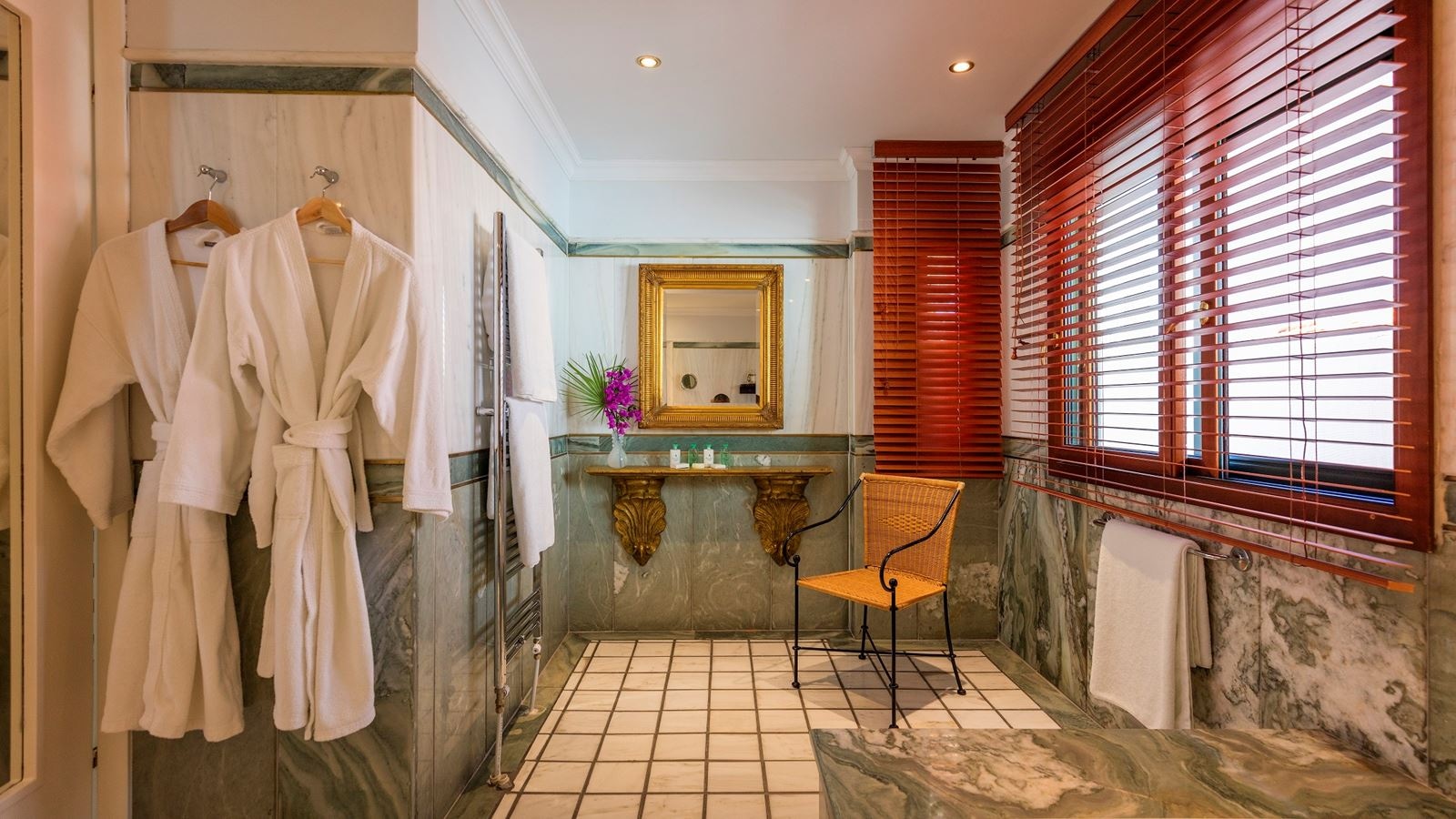 rooms-suite