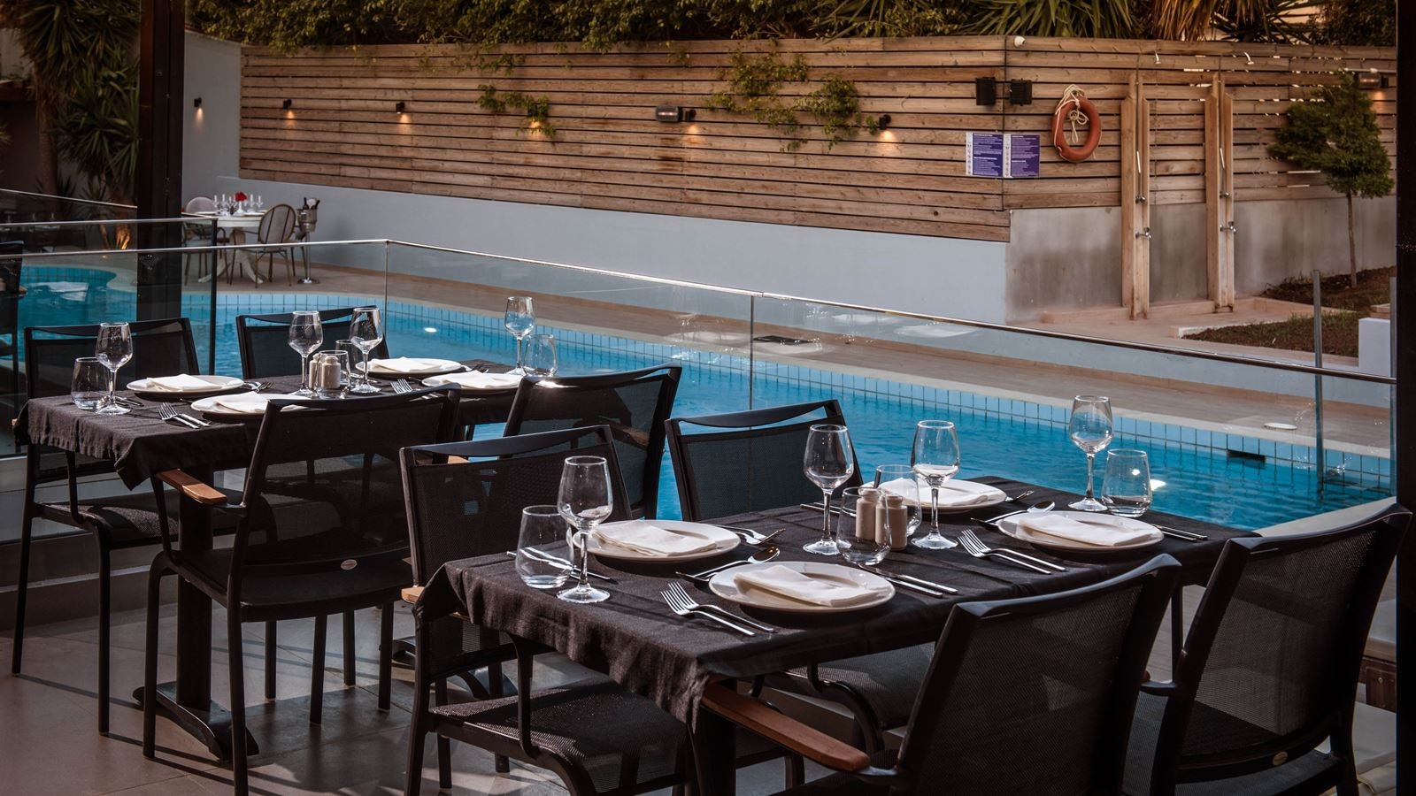 restaurants-waka-asian-restaurant