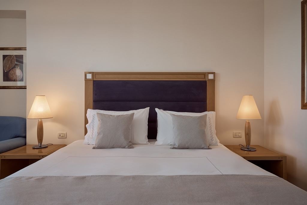 rooms-twin-sea-view