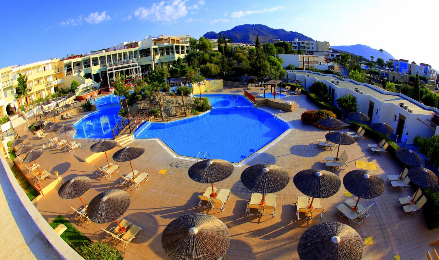 pools-outdoor-pool
