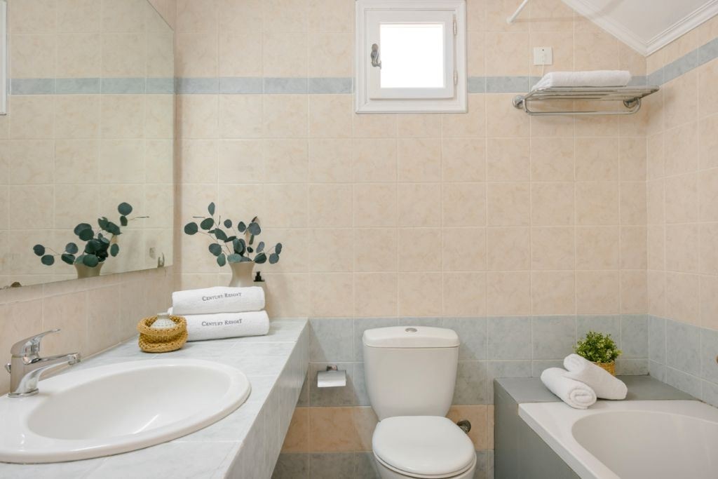 rooms-one-bedroom-family--sea-view-balcony-or-terrace