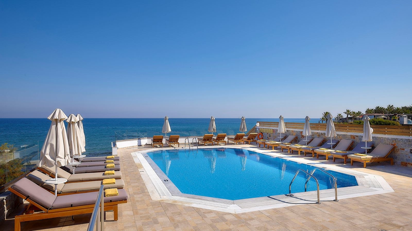 pools-outdoor-pool