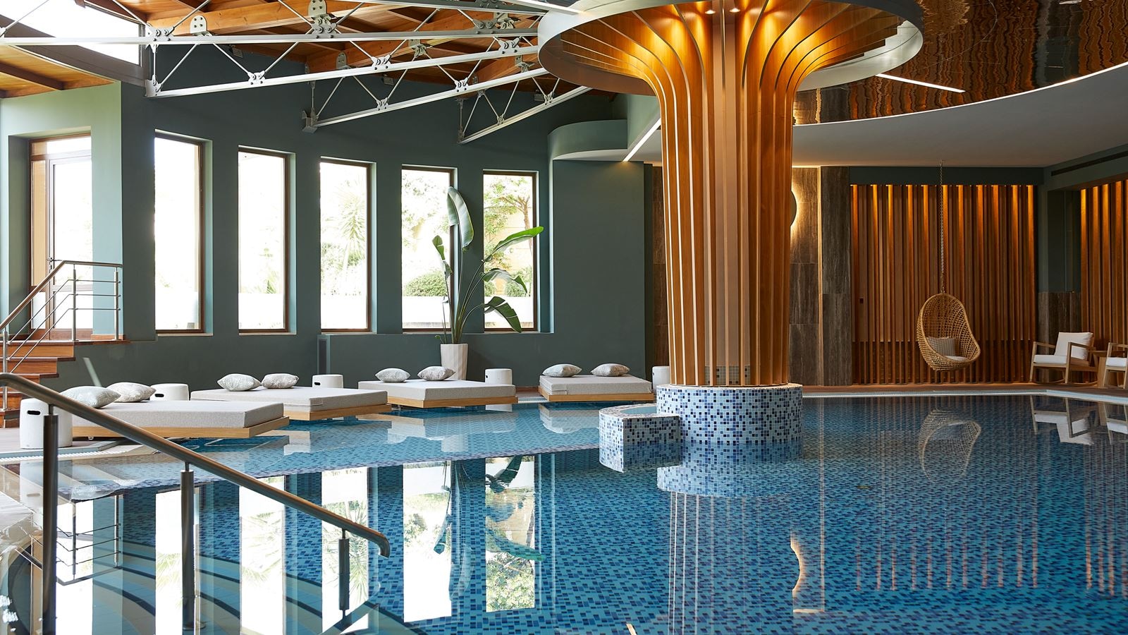 pools-indoor-pool
