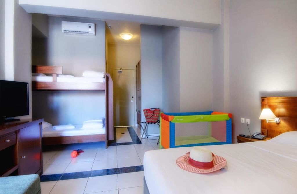 rooms-suite-2-bedrooms-balcony