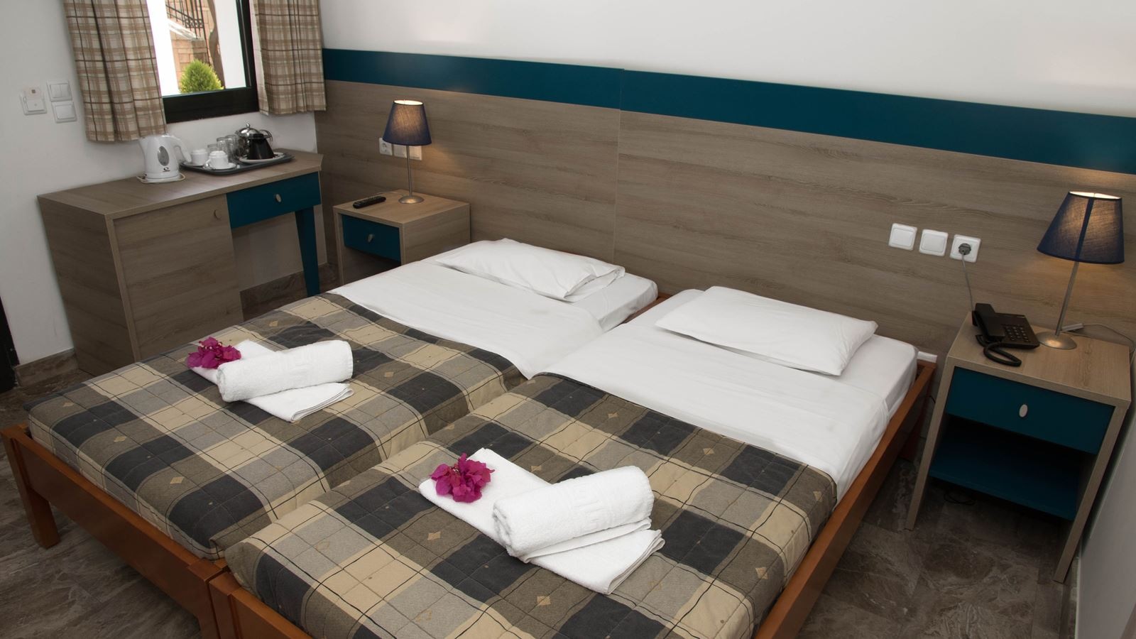 rooms-economy-room