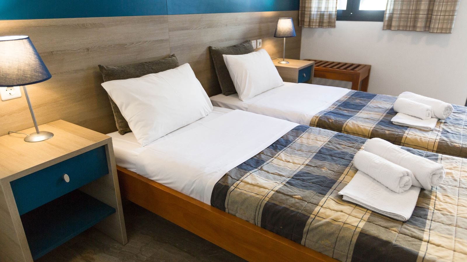 rooms-economy-room
