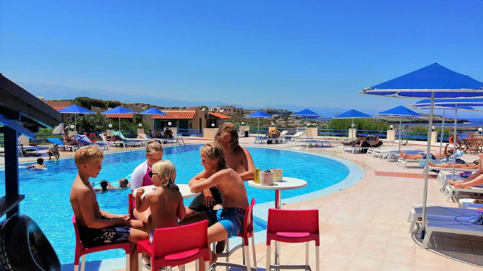 pools-outdoor-pool