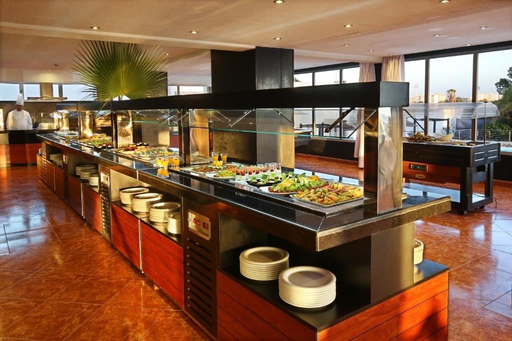 restaurants-restaurants