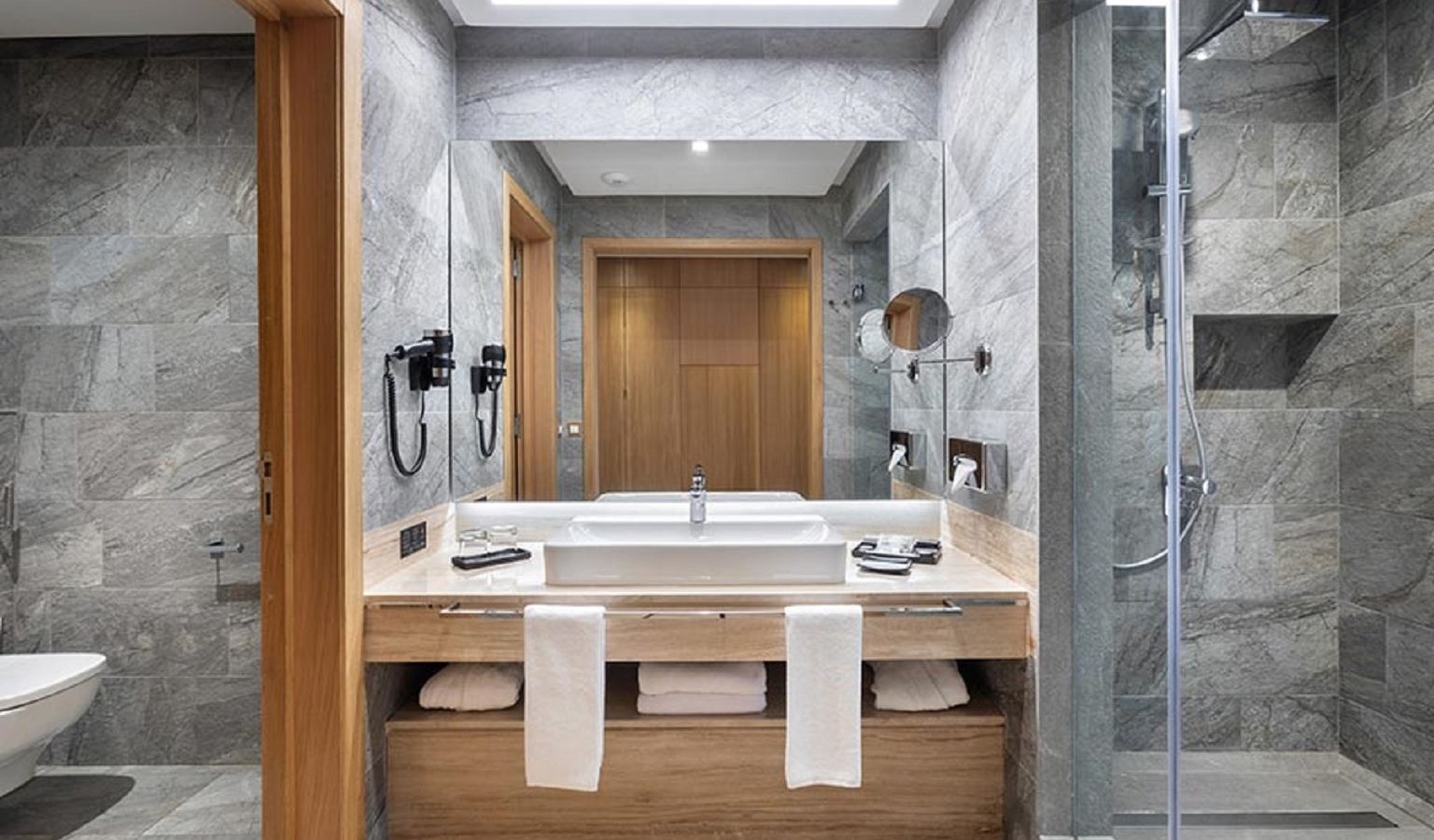 rooms-standard-room
