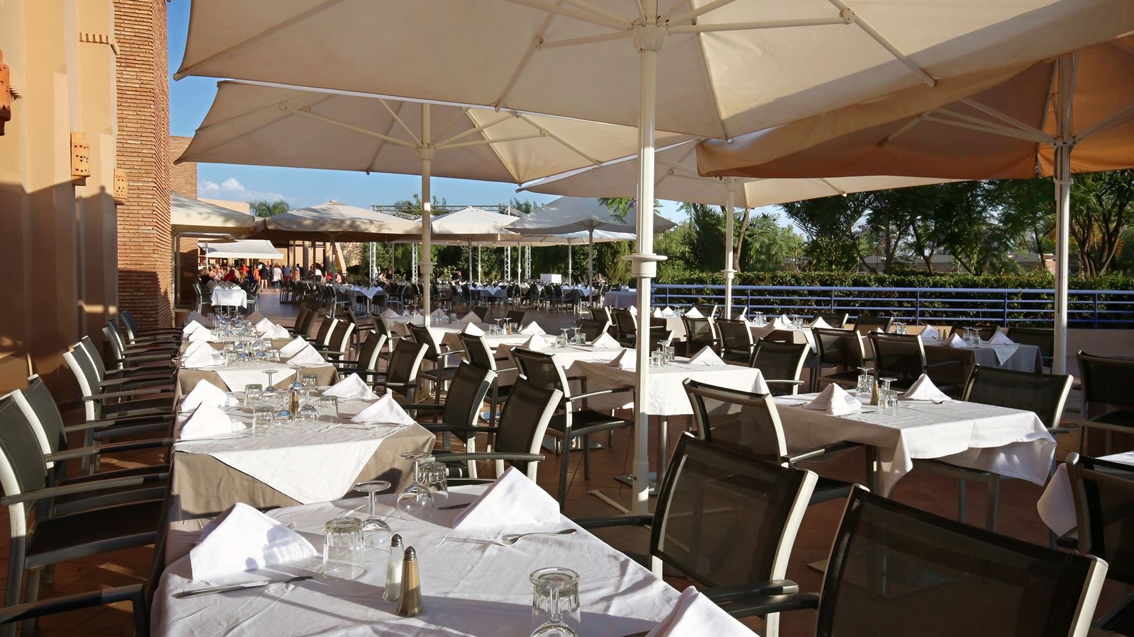 restaurants-main-restaurent