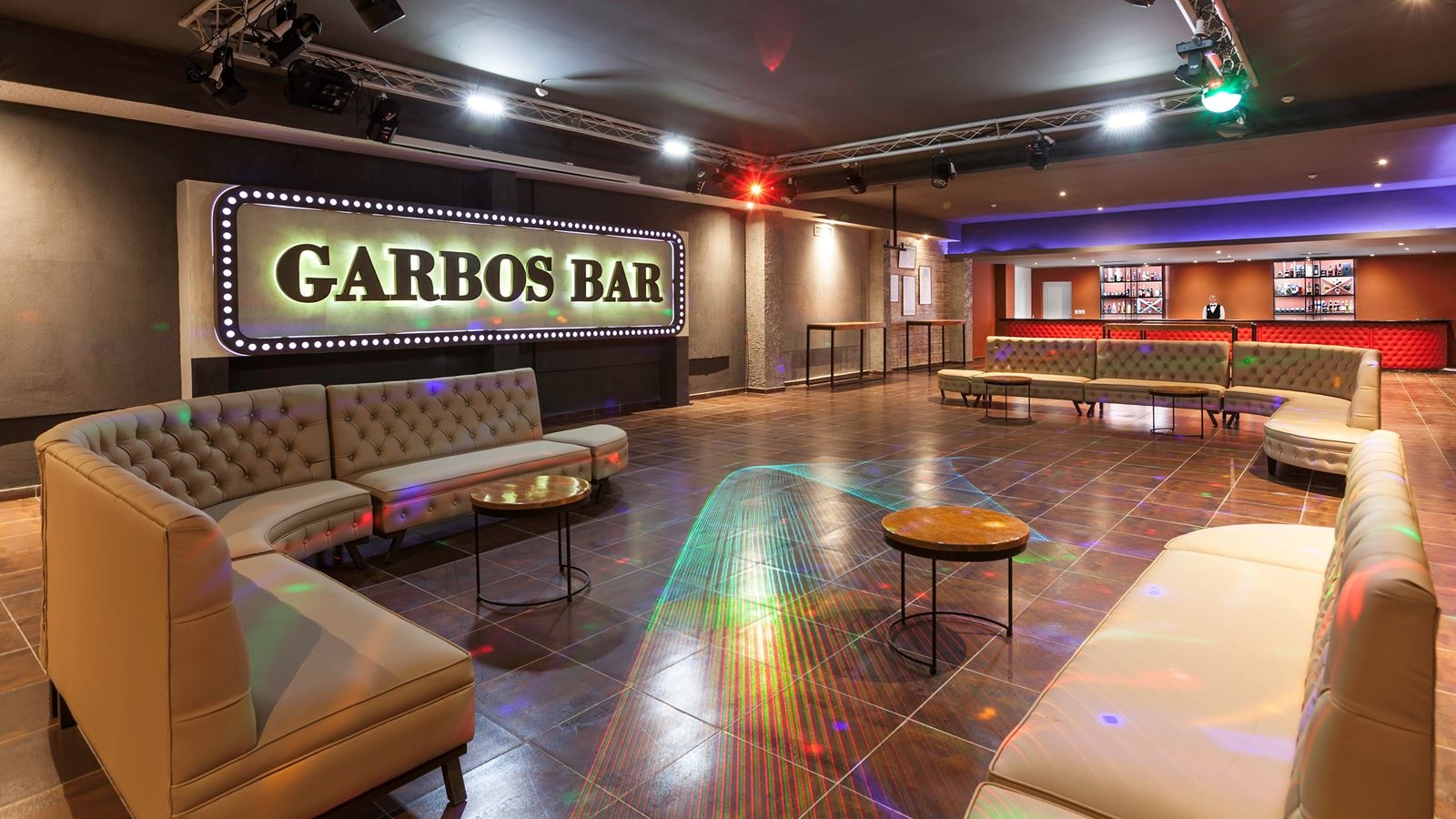 bars-rock-house