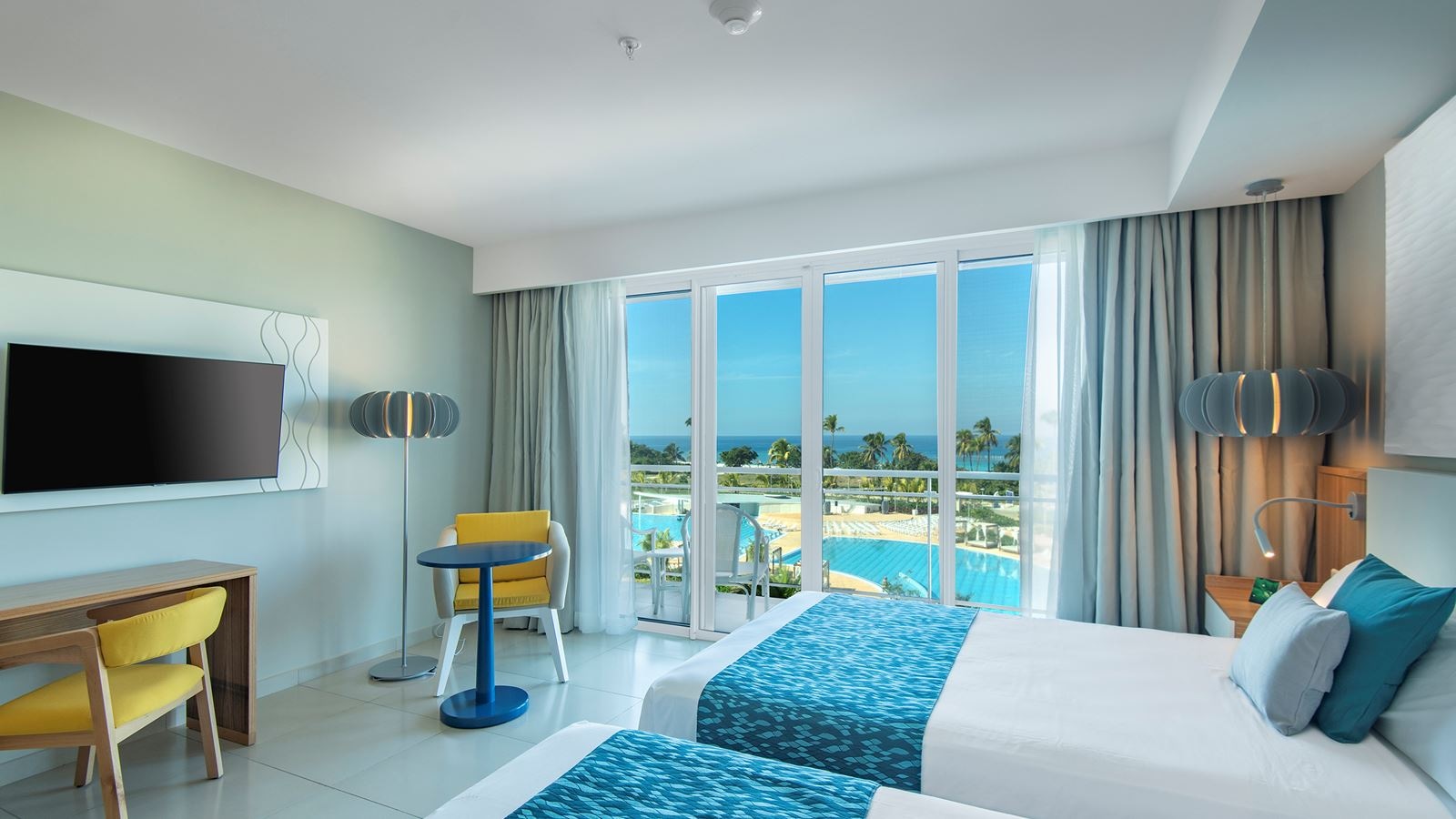 rooms-club-room-ocean-view