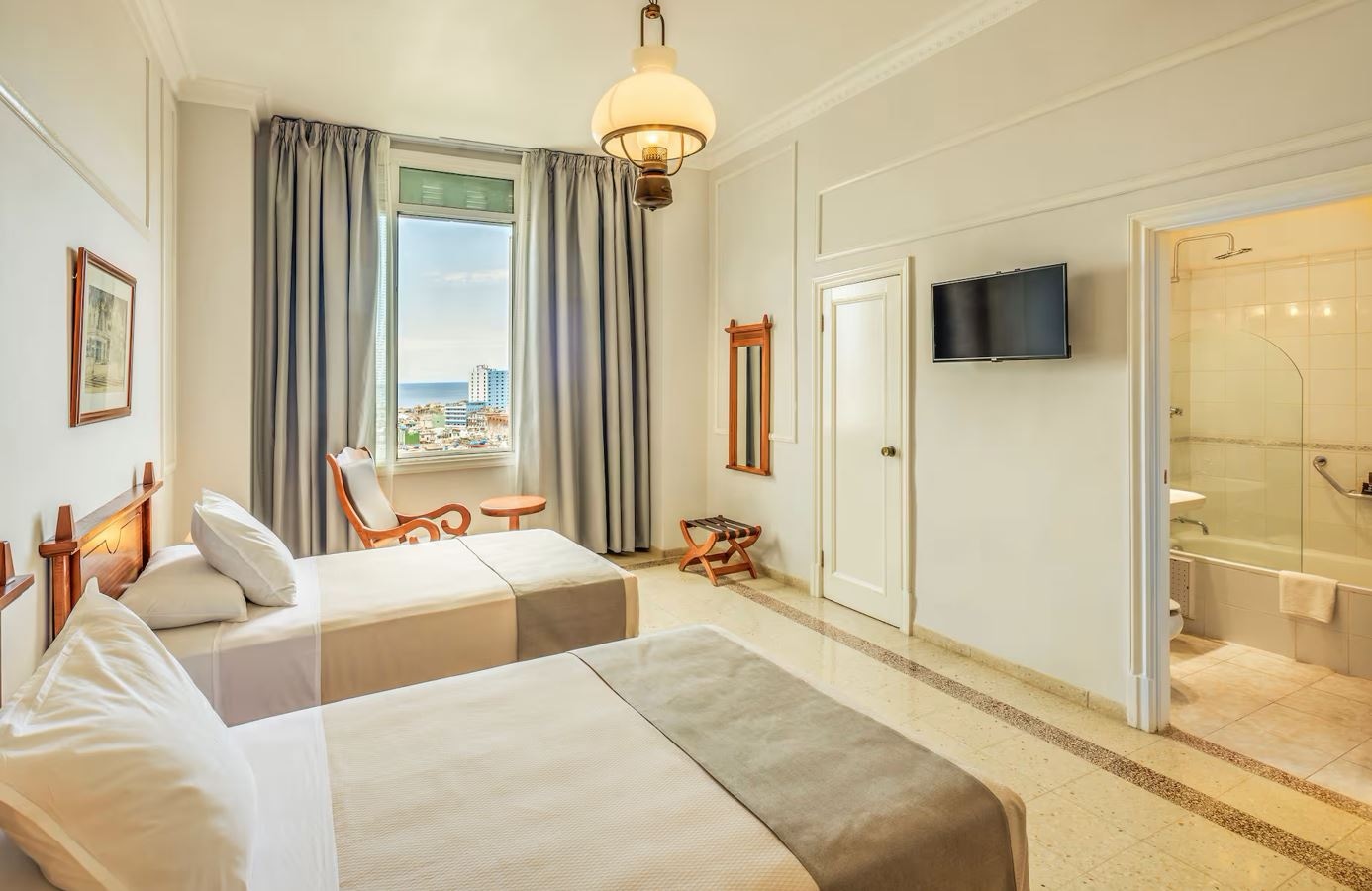 rooms-standard-room