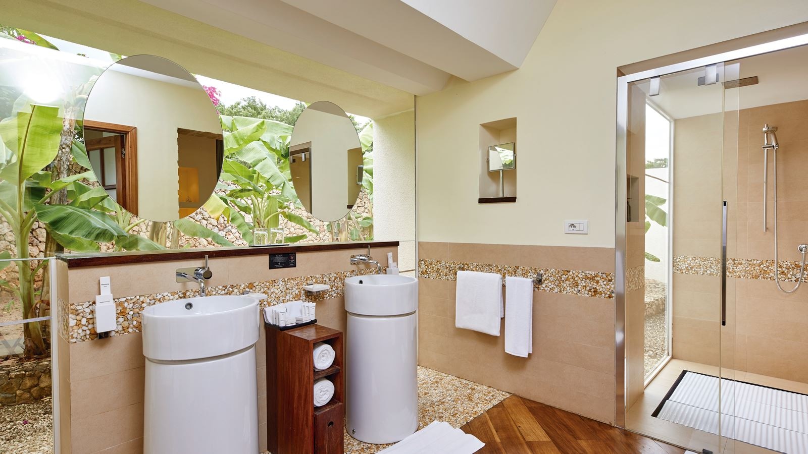 rooms-villa