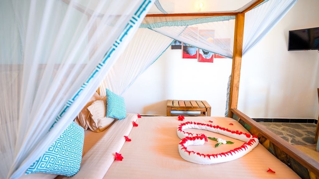 rooms-luxury-room